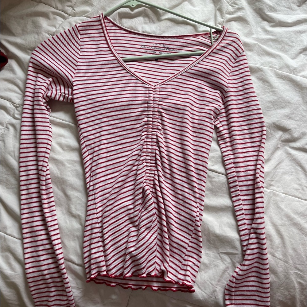 hollister long sleeve